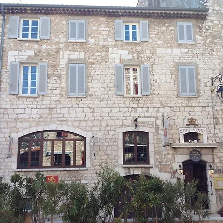 Hotel Des Seigneurs