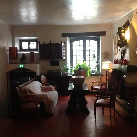 Des Seigneurs Hotel 2*